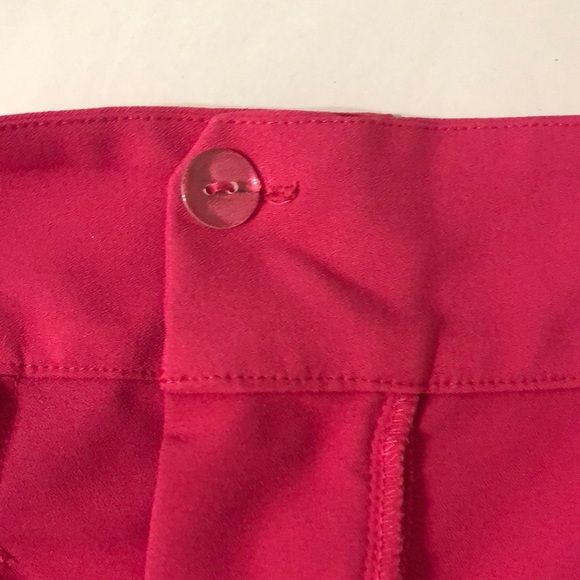 Torrid Women's Pink Peacock Wide Leg Studio Crepe Shorts size 22 - Picture 9 of 9
